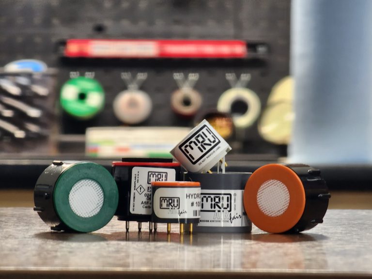 IIT BHU Developed 3D Electrochemical Sensor Device