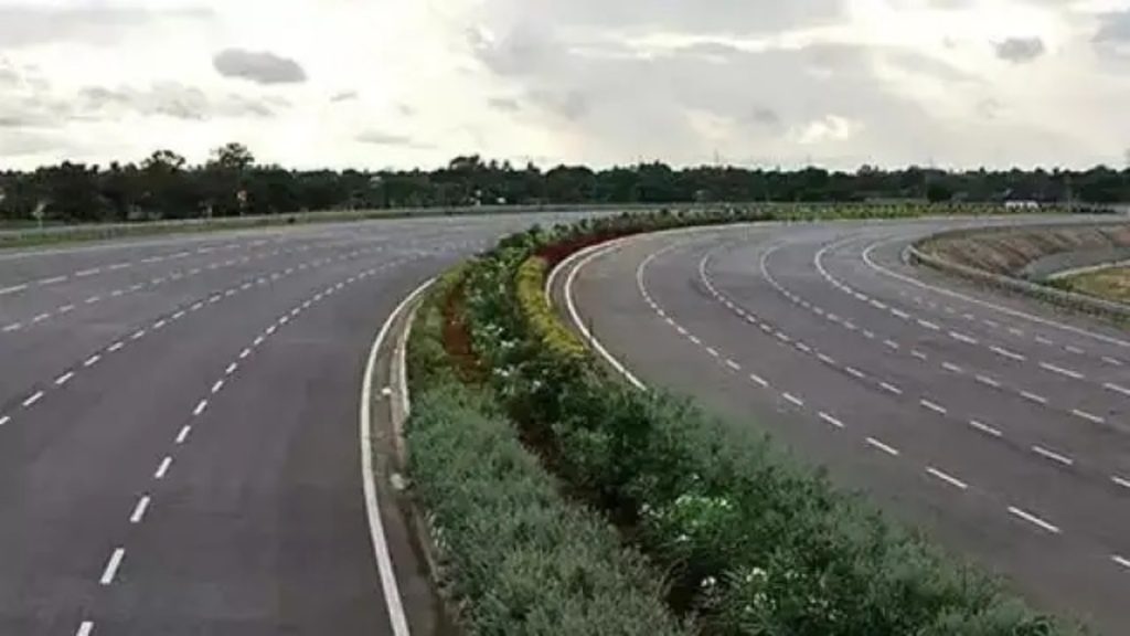 Ganga Expressway Set for Completion by December 2025