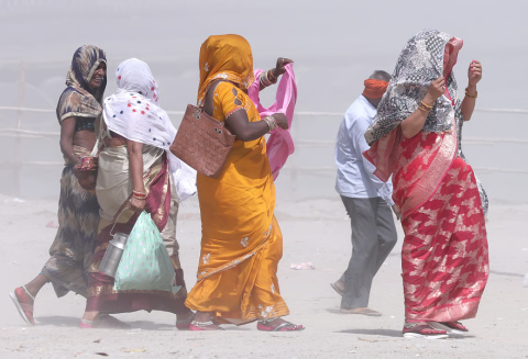 Finance Commission Recommends Heatwaves and Lightning as National Disasters