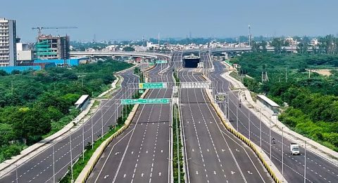 Multi-Lane Free Flow (MLFF) Barrier-less Tolling System